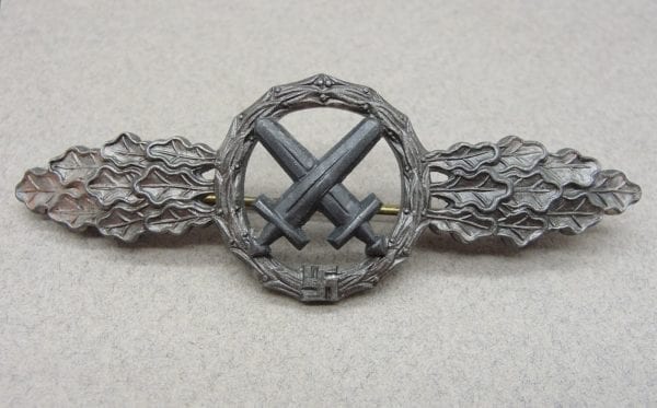 Luftwaffe Air-To-Ground-Support Squadron Clasp Bronze Grade by "R.S.&.S."