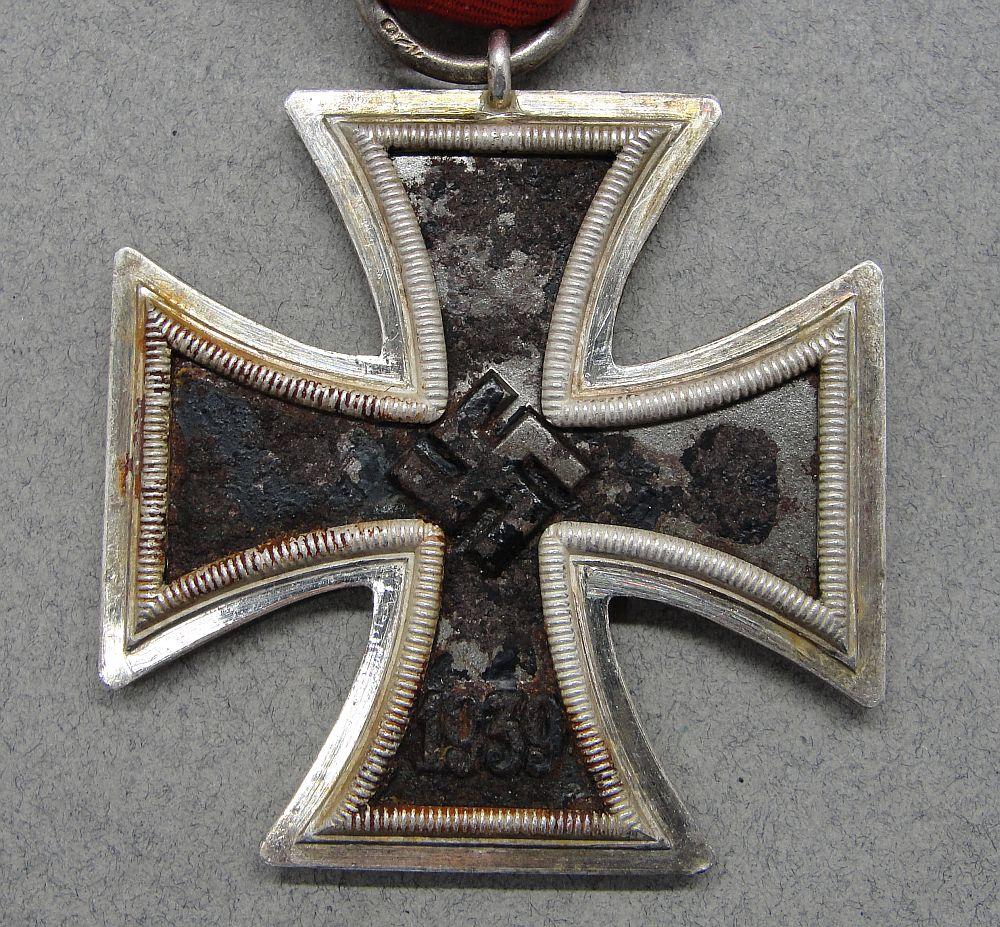 1939 Iron Cross Second Class by "120" Franz Petzl