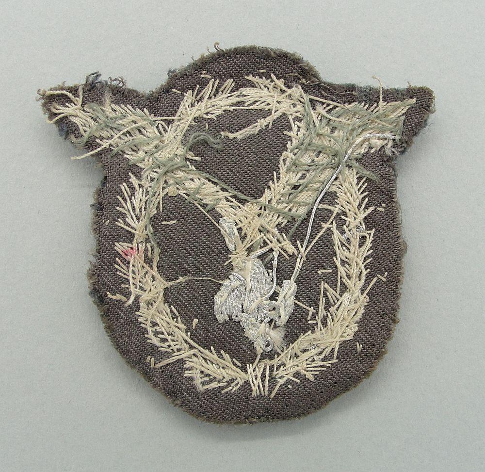 Luftwaffe Pilot's Badge, Bullion-Version, Tunic-Removed