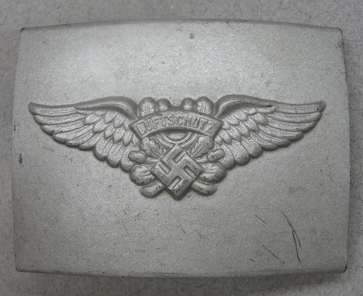 Luftschutz EM/NCO's Belt Buckle, by "R.S.& S."
