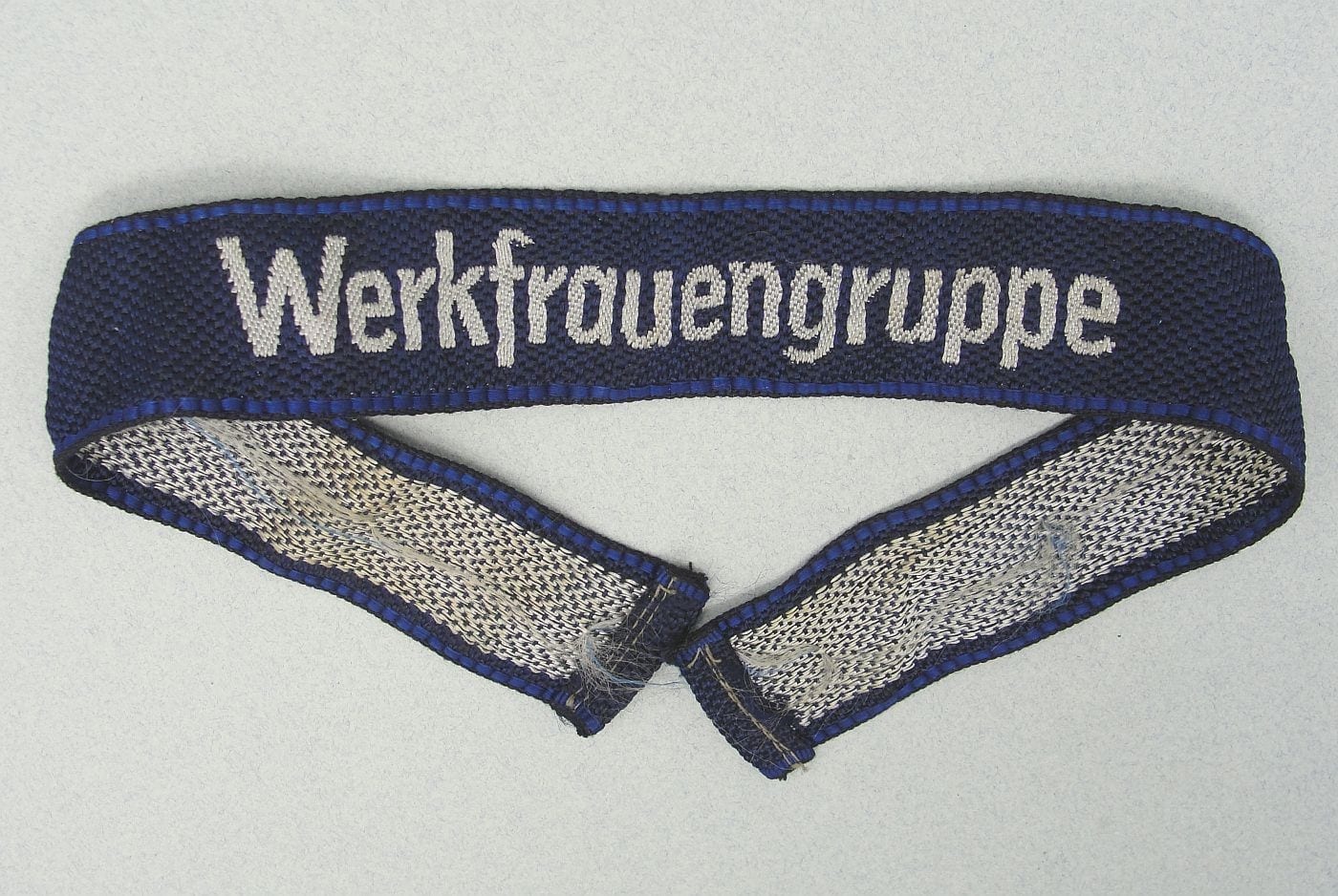 Female "Werkfrauengruppe" Cuffband